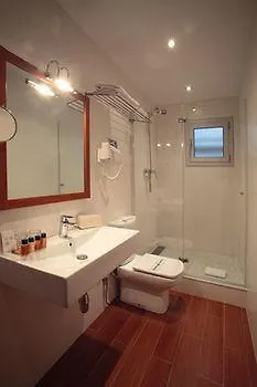 Apartment Madanis Apartamentos L'Hospitalet de Llobregat