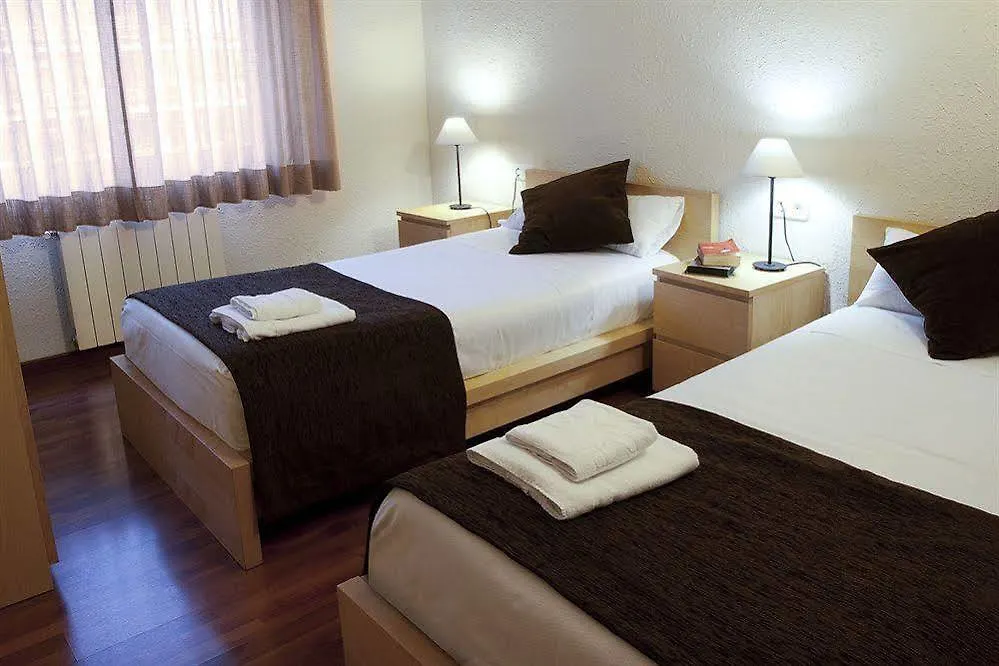 Madanis Apartamentos L'Hospitalet de Llobregat Apartment