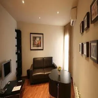 Apartment Madanis Apartamentos L'Hospitalet de Llobregat