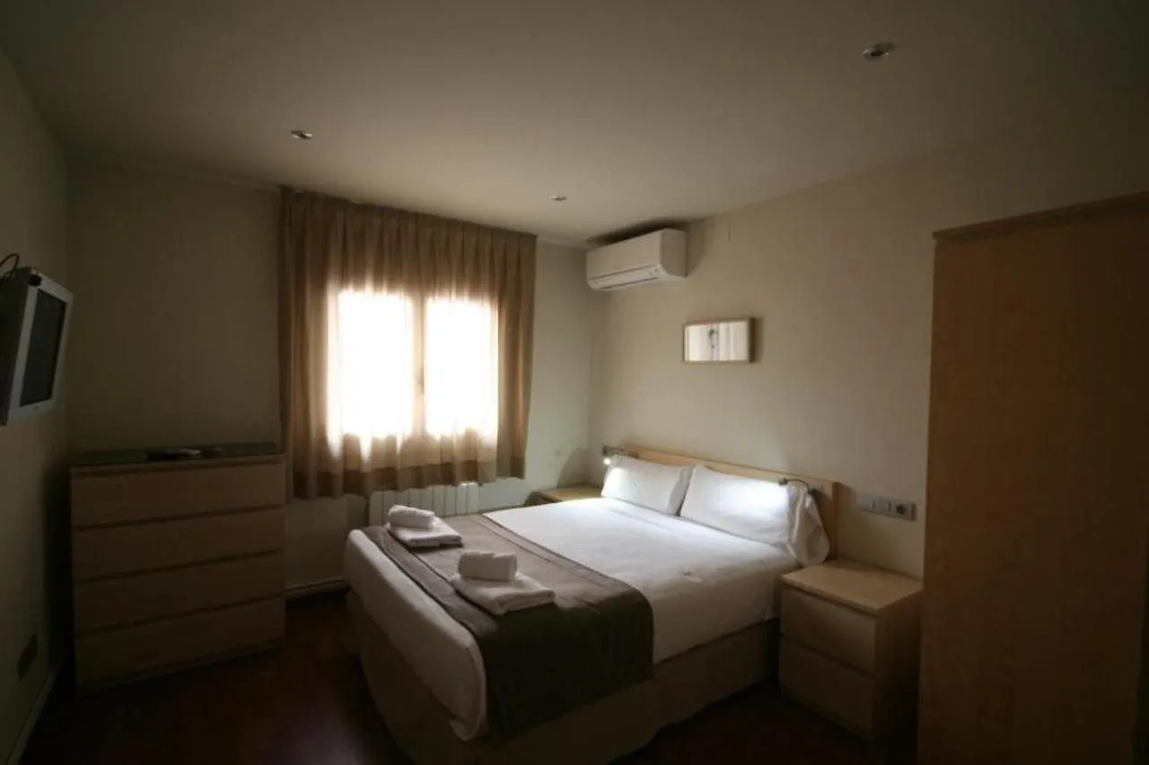 Apartment Madanis Apartamentos L'Hospitalet de Llobregat Spain
