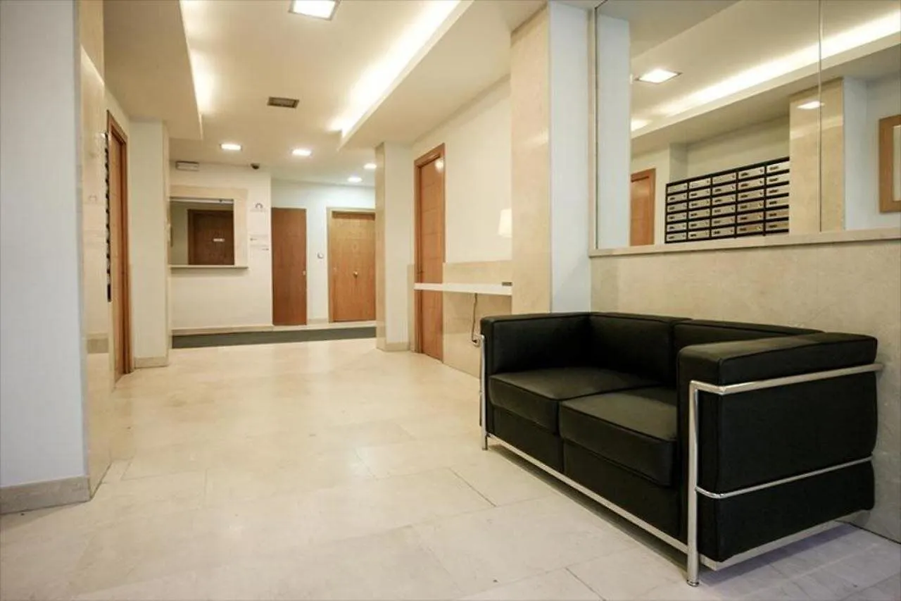 Madanis Apartamentos